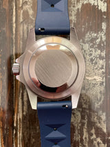 The Blue Diver: Automatic Mechanical Wristwatch