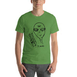 Peaceful Alien - Short-Sleeve Men's T-Shirt - Unminced Words